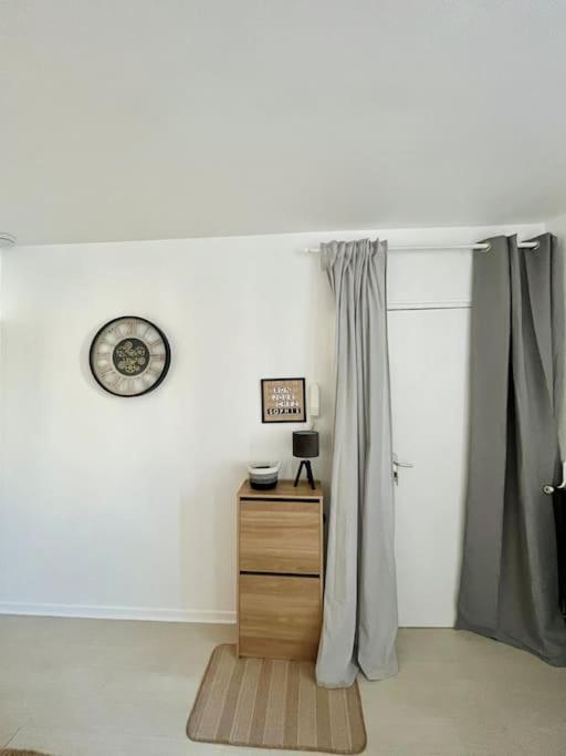Appartement - Centre Ville Historique - Avec Vue Aurillac Eksteriør billede