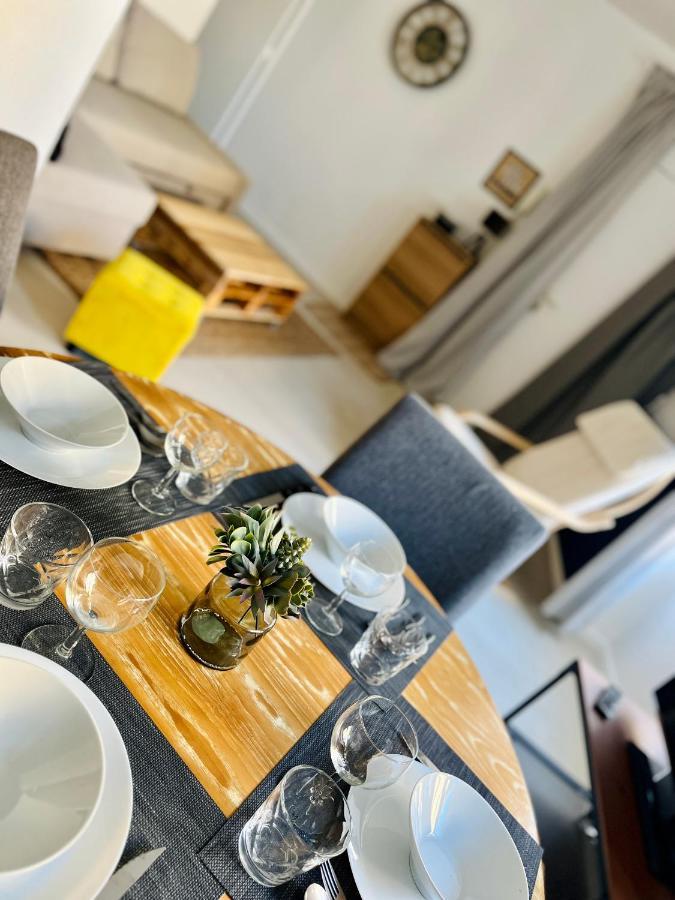 Appartement - Centre Ville Historique - Avec Vue Aurillac Eksteriør billede