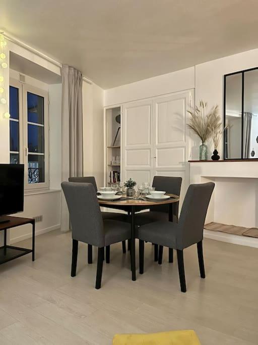 Appartement - Centre Ville Historique - Avec Vue Aurillac Eksteriør billede