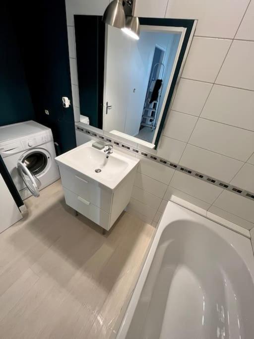 Appartement - Centre Ville Historique - Avec Vue Aurillac Eksteriør billede